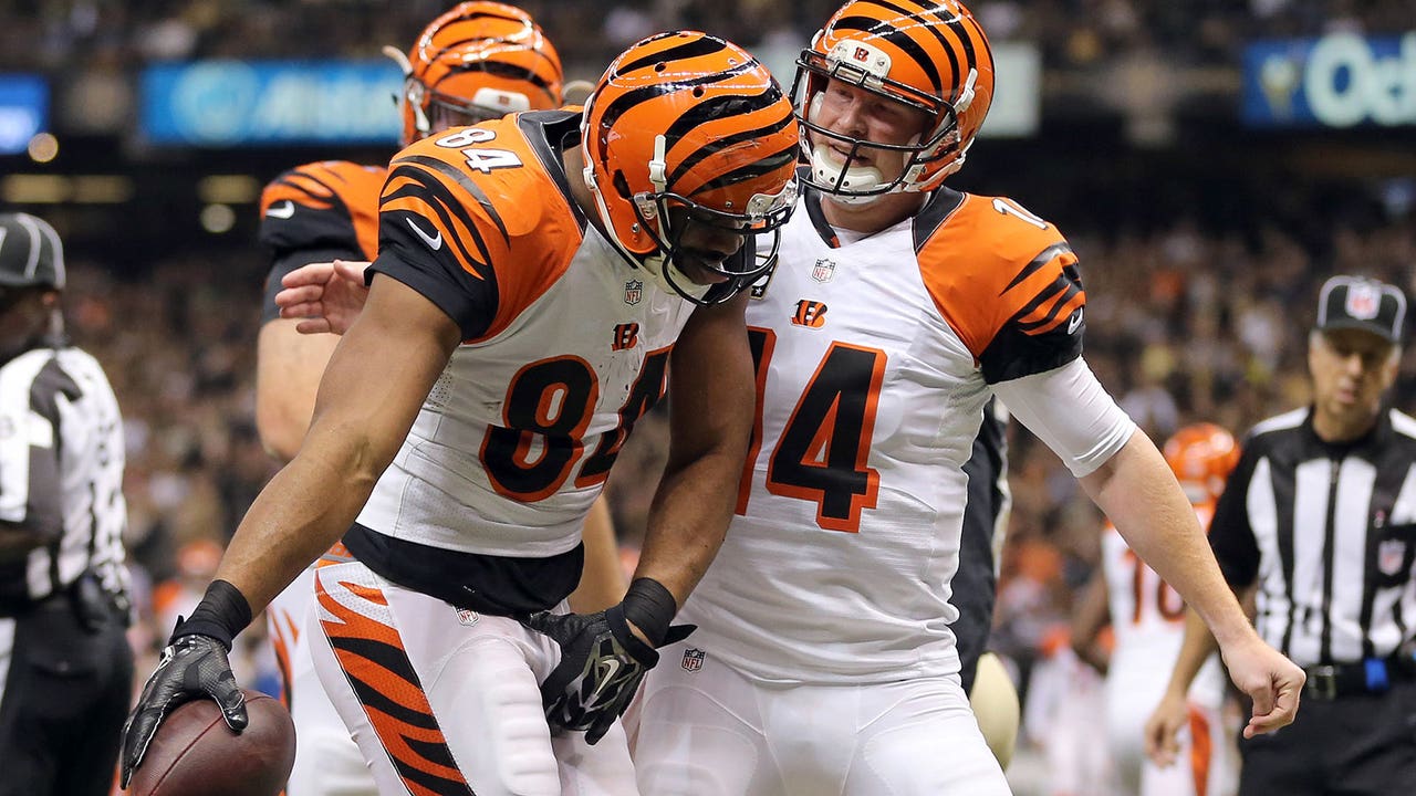 Dalton bounces back as Bengals take care of Saints on road